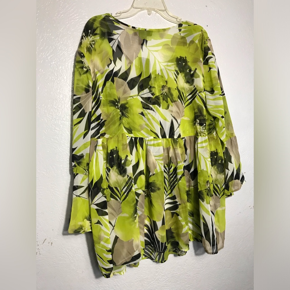 NWT Ashley Stewart Chiffon Sheer Floral Blouse 18/20 - Picture 4 of 4